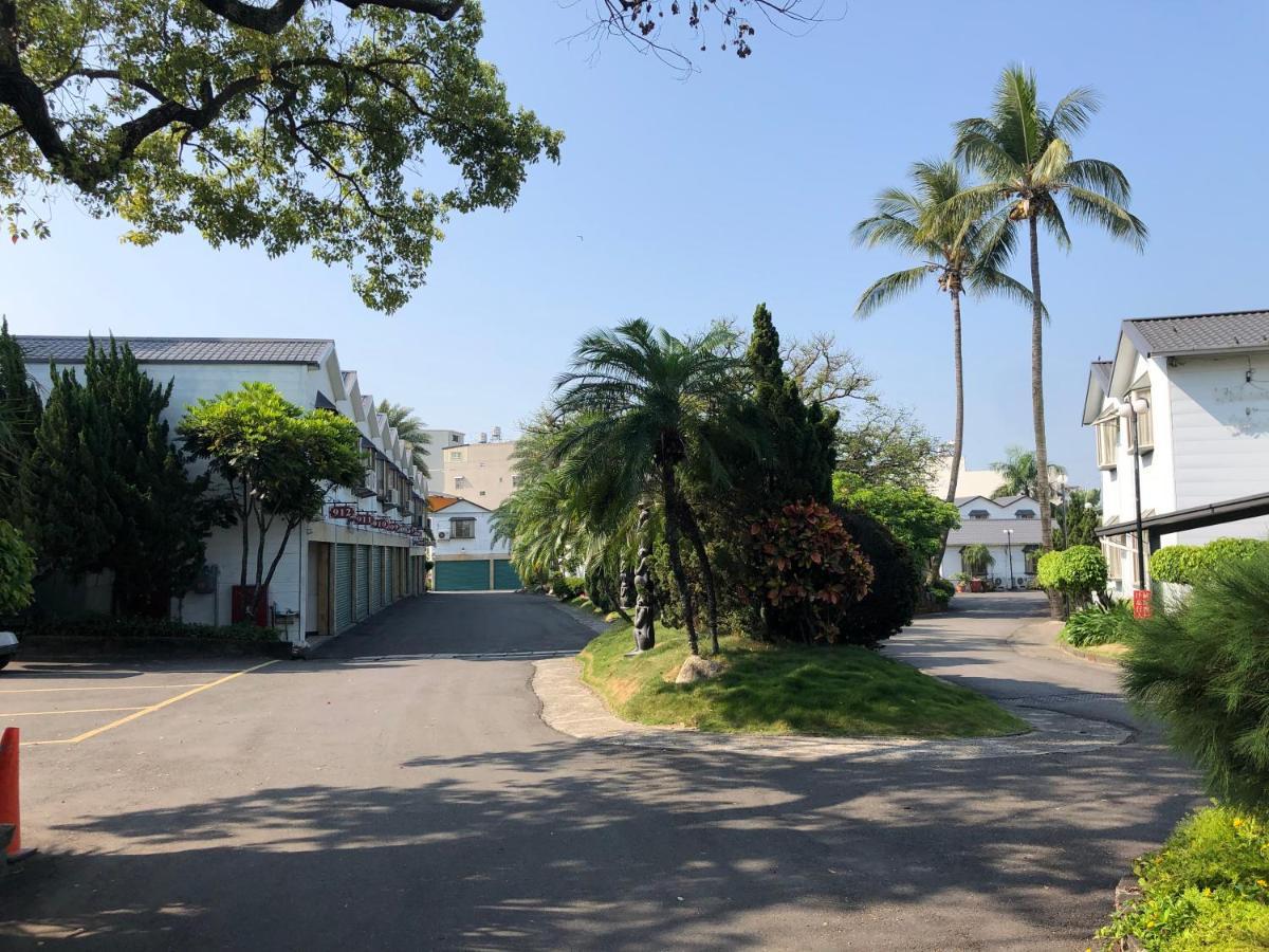 星辰庭園汽車旅館 Douliu Exteriör bild